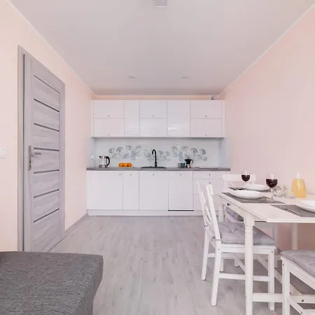 Apartment Wczasowa With Balcony Mountain View & Parking In By Renters *