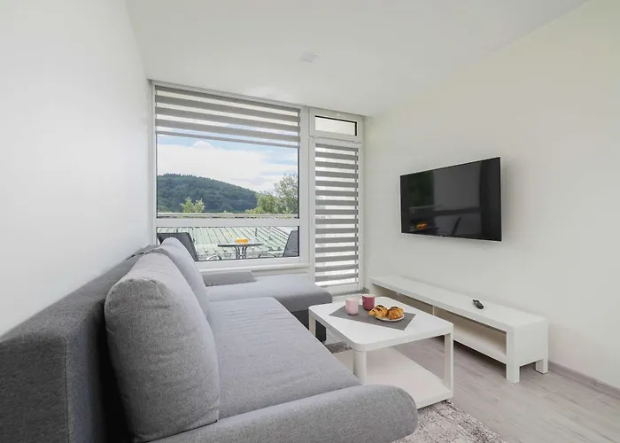 Wczasowa With Balcony Mountain View & Parking In By Renters * Ustron